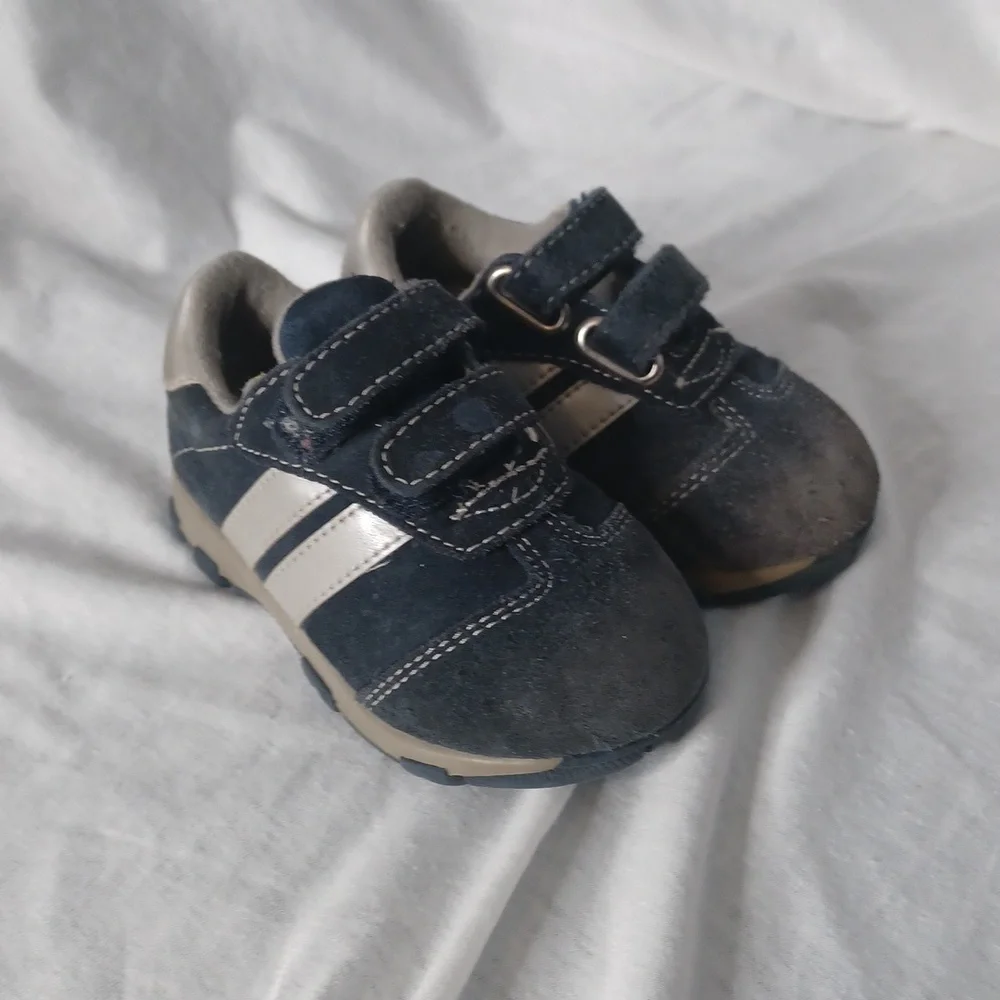 Kids shoes